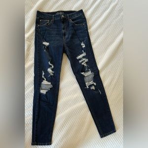 Ripped blue skinny jeans